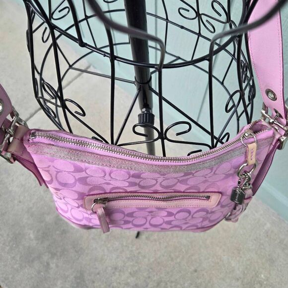 Coach Y2K Signature C Baby Pink Canvas and Suede Slim Vintage Crossbody Bag. #93 - Picture 6 of 10